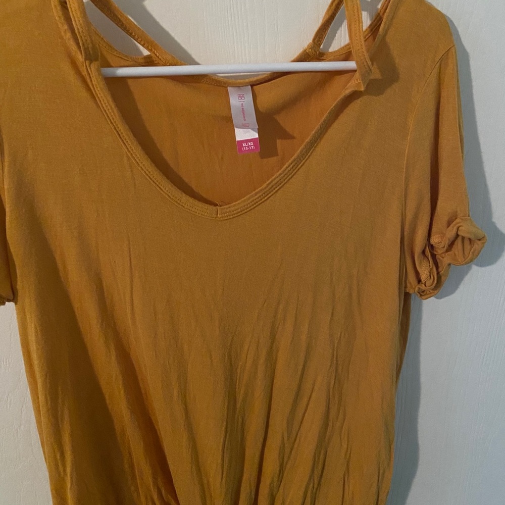 Gold short sleeve shirt
